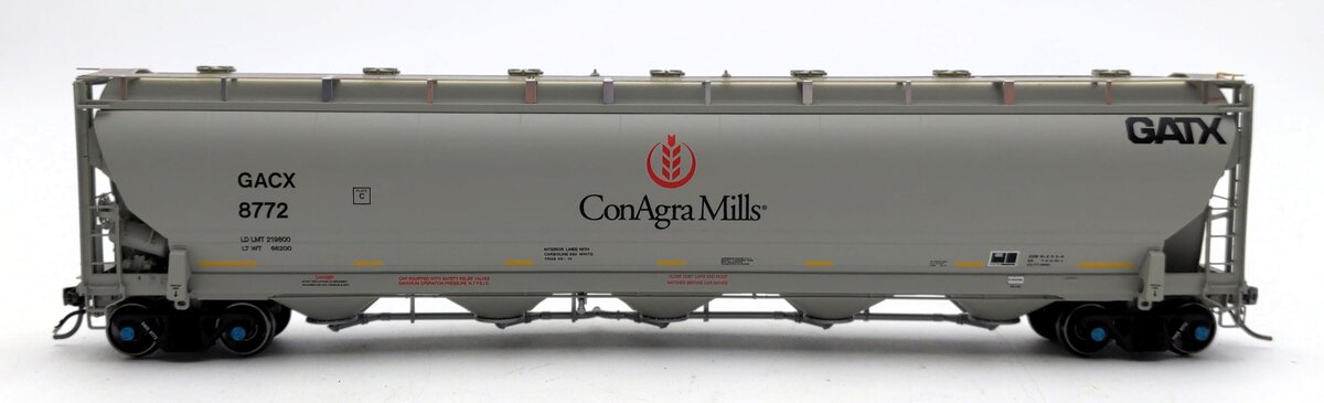 BLMA Models 54008 HO GACX 5660 Covered Hopper #8772