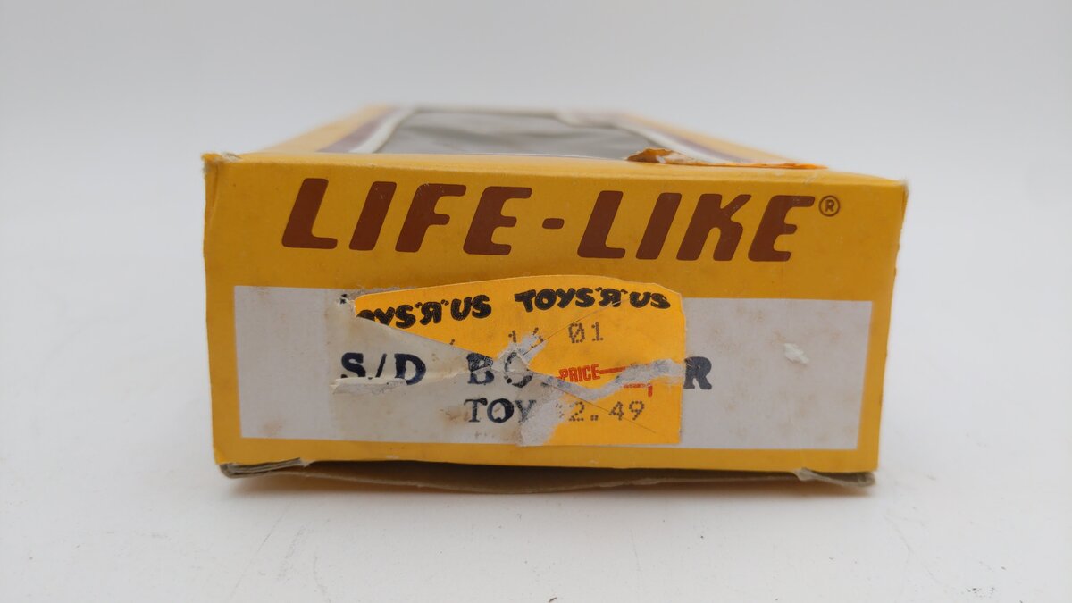 Life Like 8506 HO Scale Toys "R" Us Boxcar