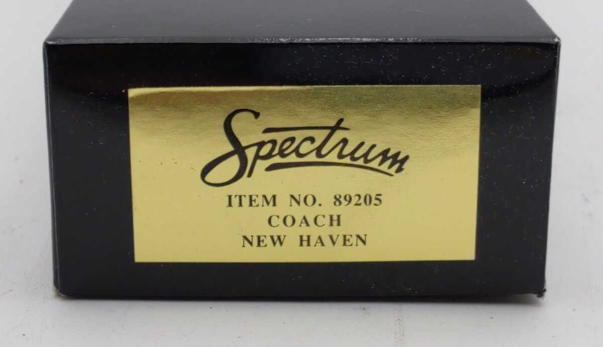 Bachmann 89205 HO New Haven Heavyweight Coach Car #6824