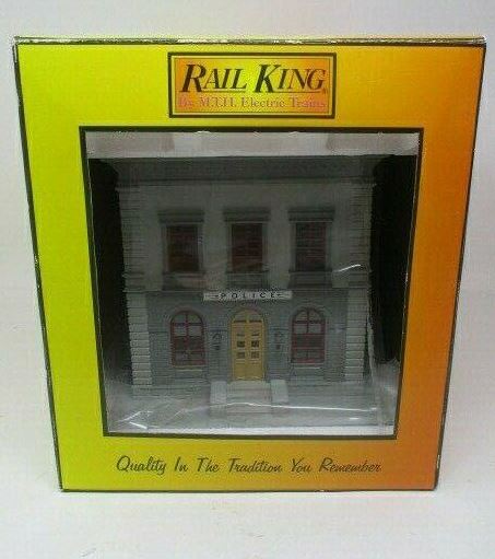 MTH 30-9099 O Gray & Maroon Police Station Assembled Building