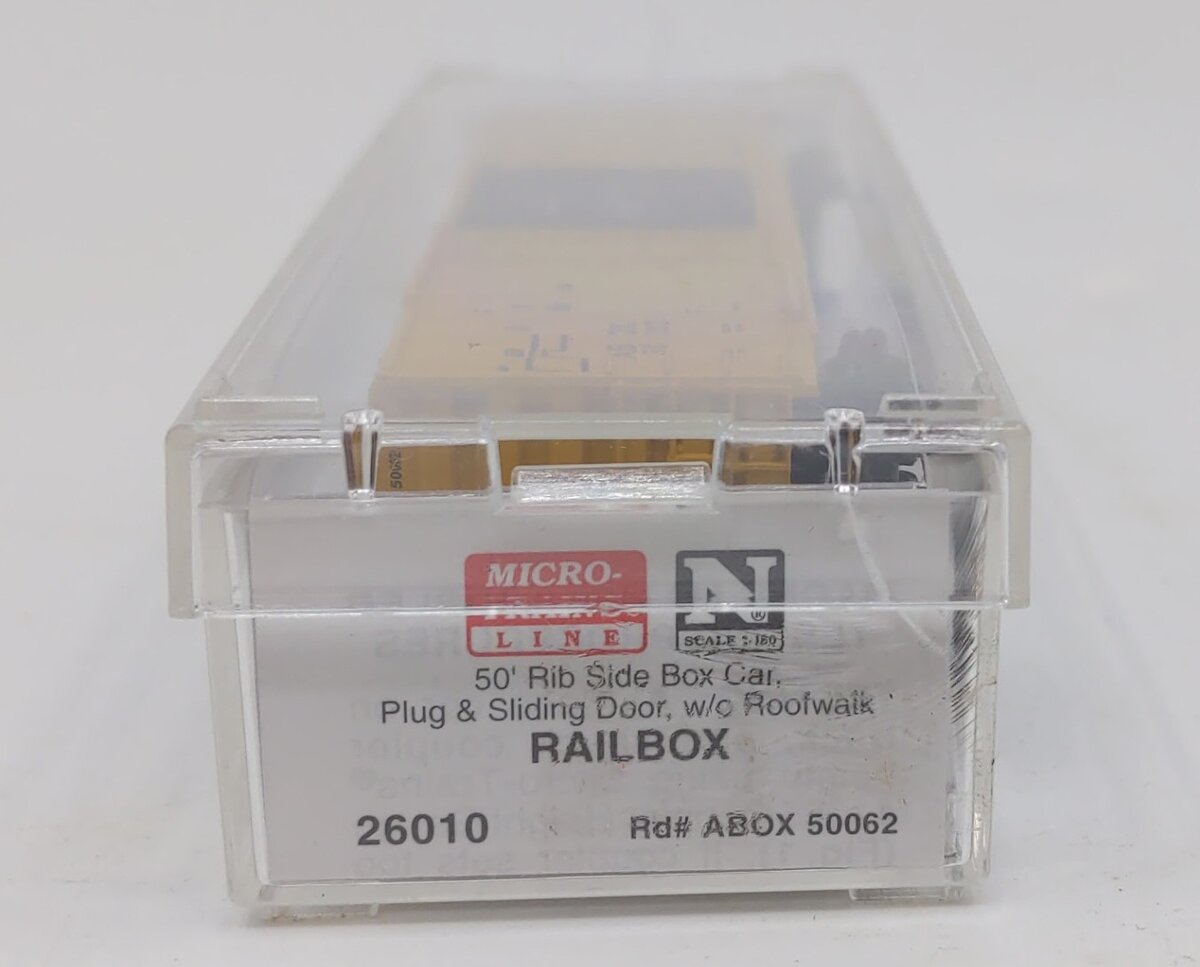 Micro-Trains 02600010 N RailBox 50' Rib Side Plug & Sliding Door Boxcar #50062 LN/Box