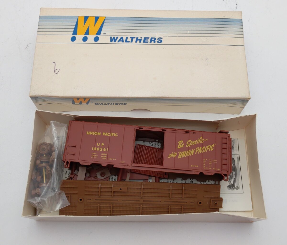 Walthers 932-3706 HO Union Pacific 40'''' PS1 Box Car Kit