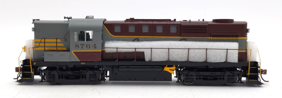 Rapido Trains 32531 HO Canadian Pacific MLW RS-18 Diesel Loco #8764 w/DCC/Sound