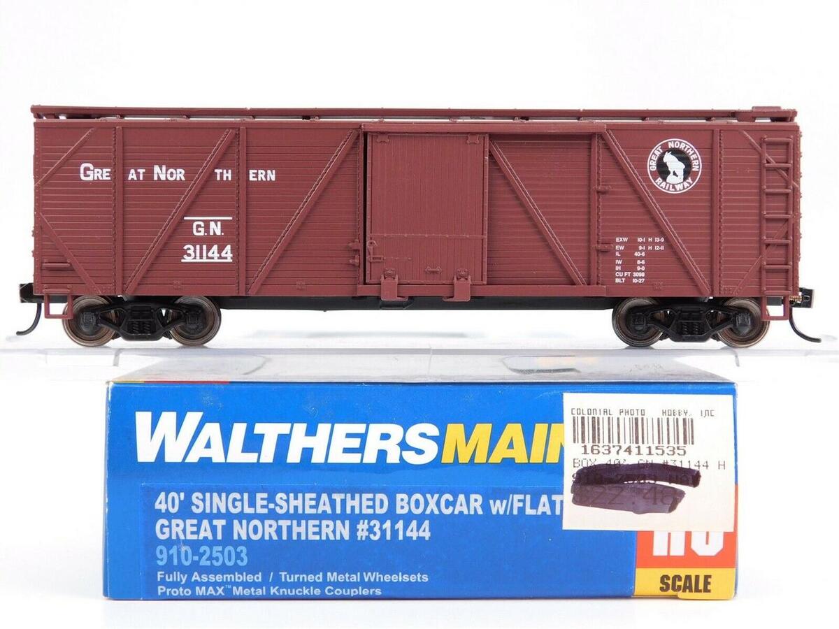 Walthers 910-2503 HO GN 40' Single Sheath Box Car #31144