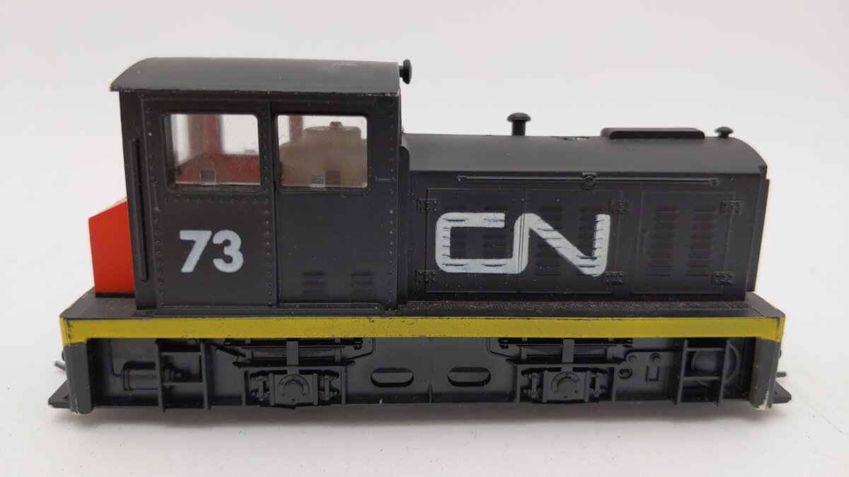 Model Power 6673 HO Scale CN DDT Plymouth Industrial Switcher