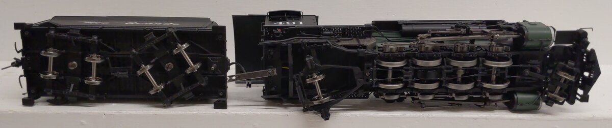 Mountain Model Imports DC1119-4 On30 BRASS D&RGW K-37 2-8-2 Loco & Tender #491 EX/Box