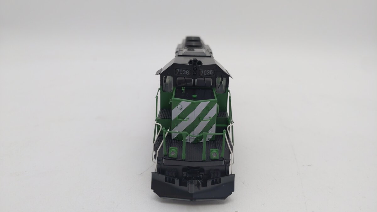 Kato 37-6604 HO Burlington Northern EMD SD40-2 Diesel Engine #7036