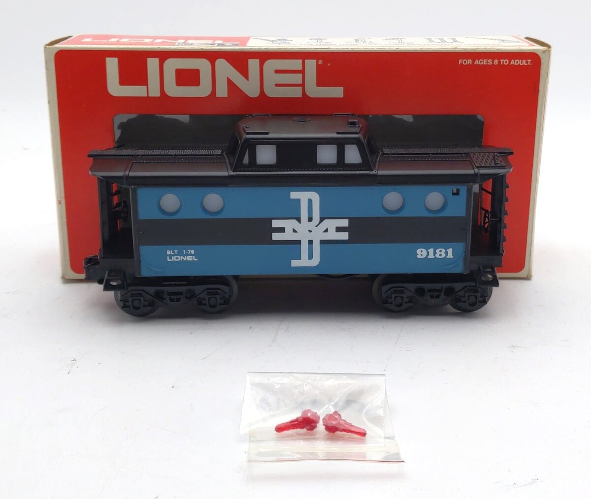 Lionel 6-9181 O Gauge Boston and Maine N5C Porthole Caboose NIB