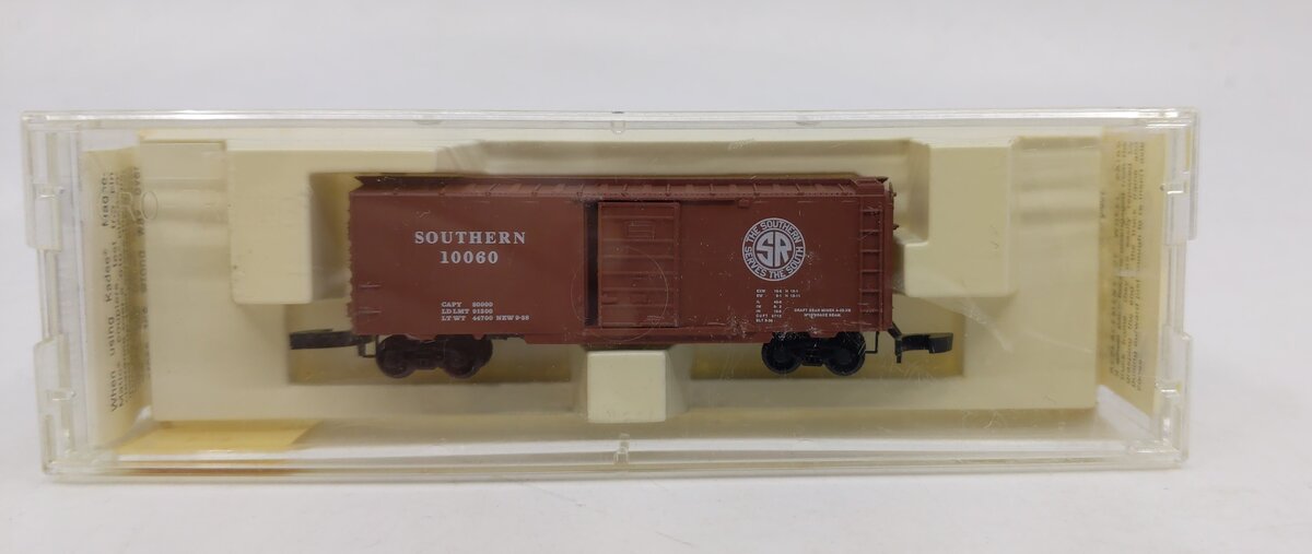Micro-Trains 14118-2 Z Scale Southern Single Door Boxcar LN/Box