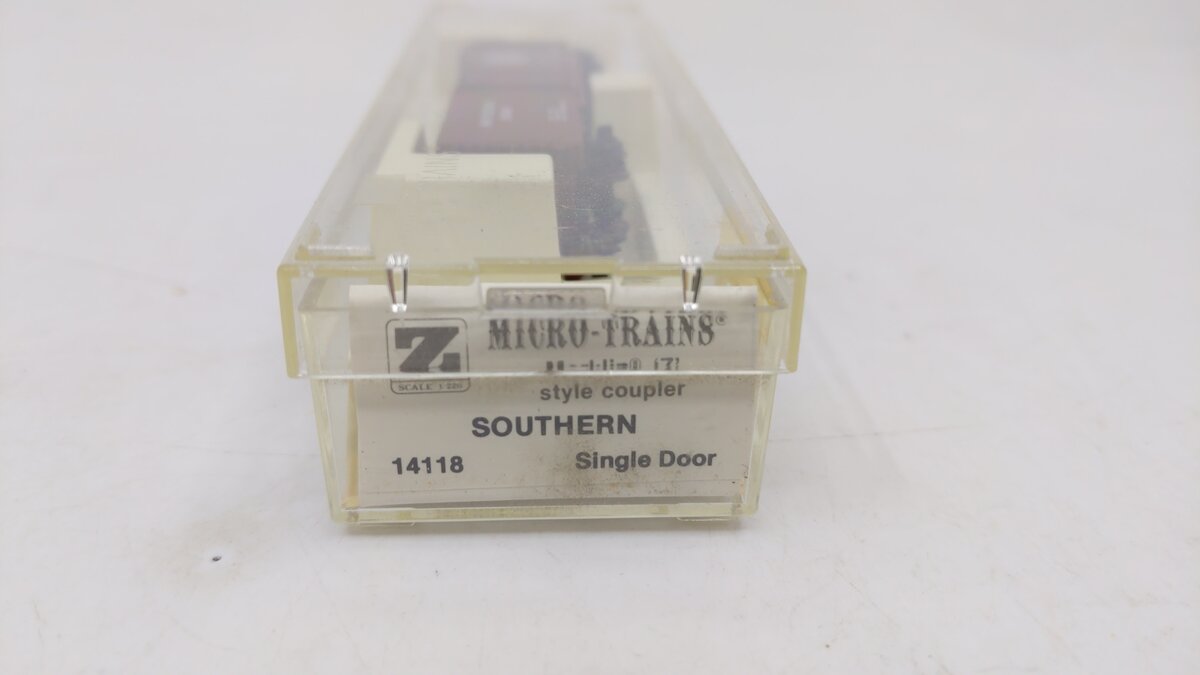 Micro-Trains 14118-2 Z Scale Southern Single Door Boxcar LN/Box