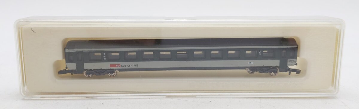 Marklin 8746 Z Scale SBB CFF FFS 2nd Class Express Train Passenger Car LN/Box