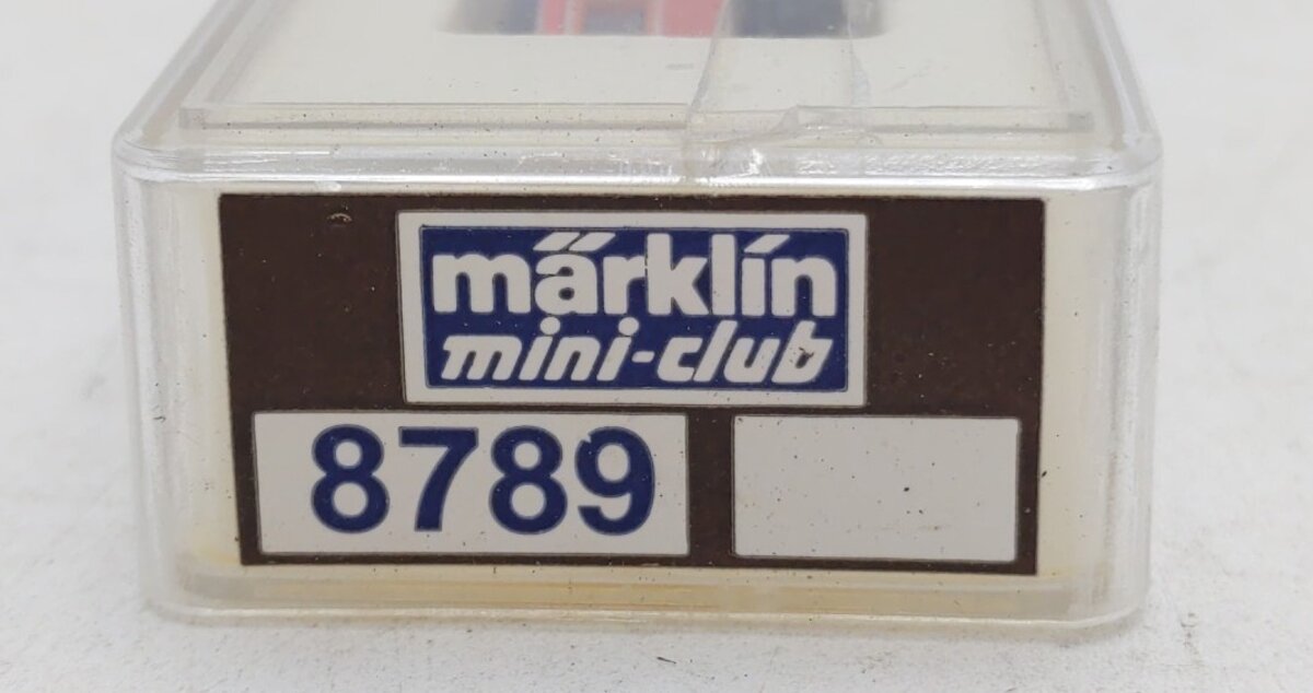 Marklin 8789 Z Scale Southern Pacific Daylight Observation Car LN/Box