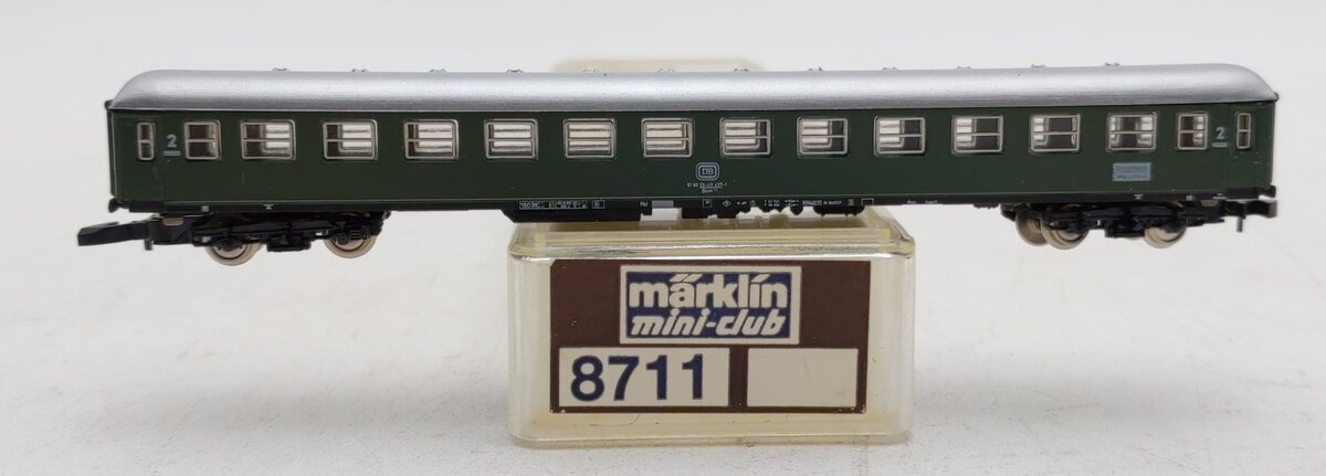 Marklin 8711 Z Scale DB 2nd Class Express Coach Car EX/Box