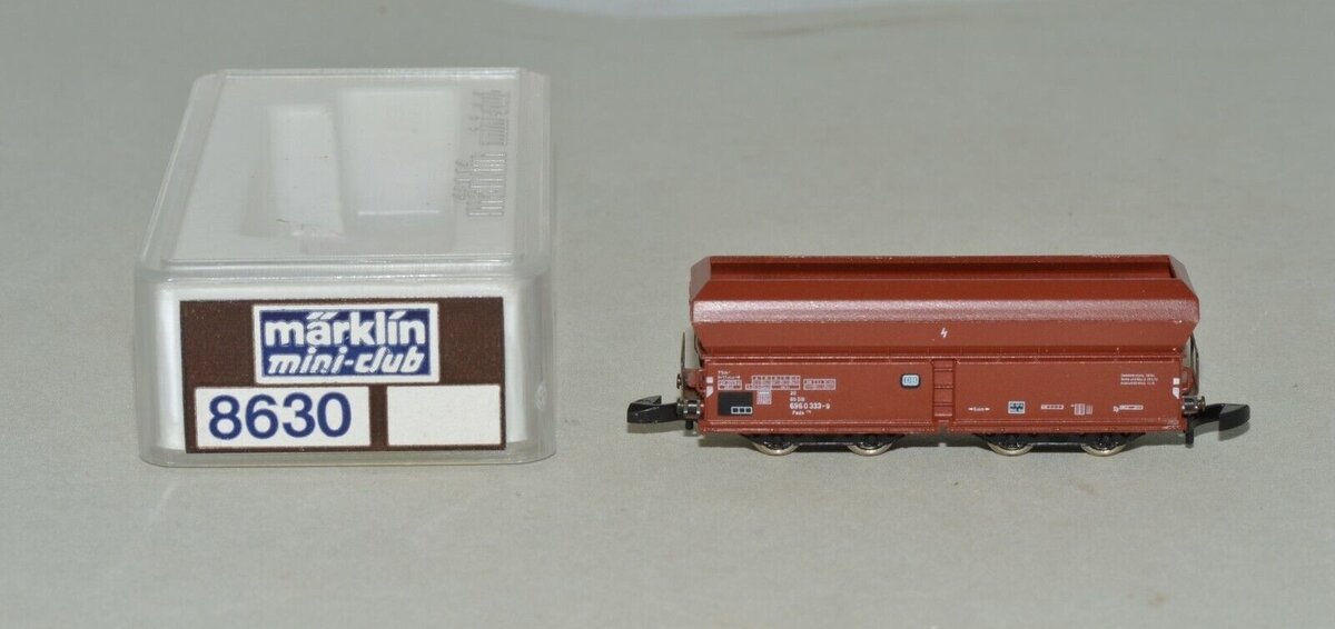 Marklin 8630 Z Scale DB German Federal Railroad Hopper Car