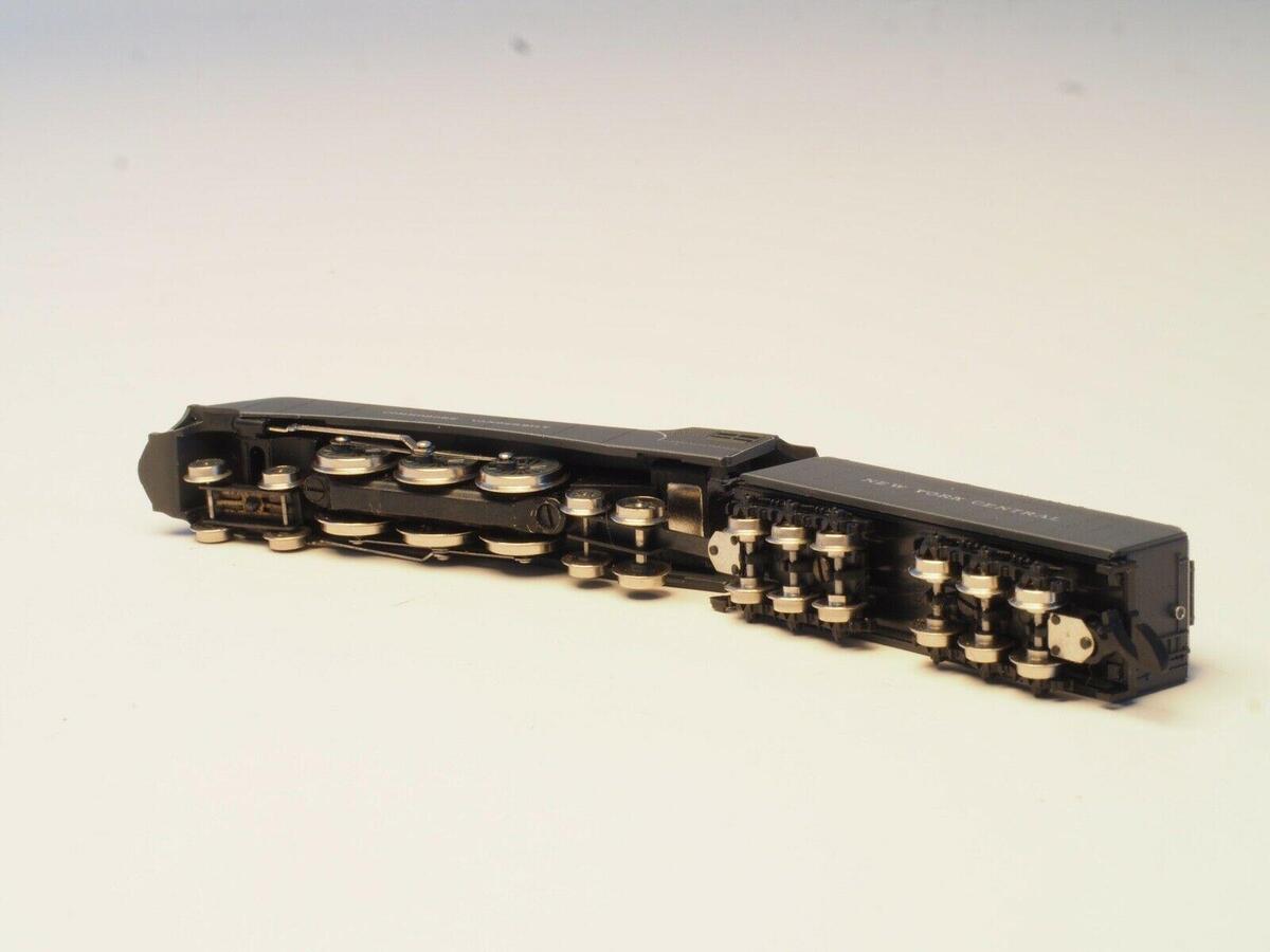 Marklin 88075 Z Scale New York Central J2 Streamlined Steam Locomotive