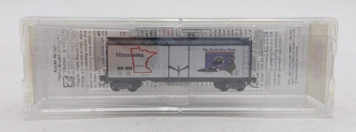Micro-Trains 50200531 Z Scale Minnesota 40' Standard Plug Door Box Car #1858 LN/Box