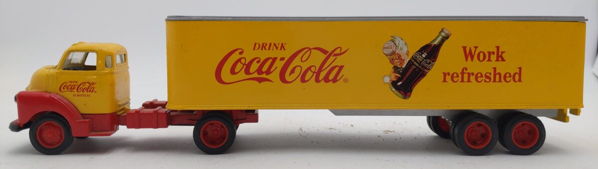 Coca-Cola 27223 1:43 1950 Coca-Cola Cab & Trailer Bank