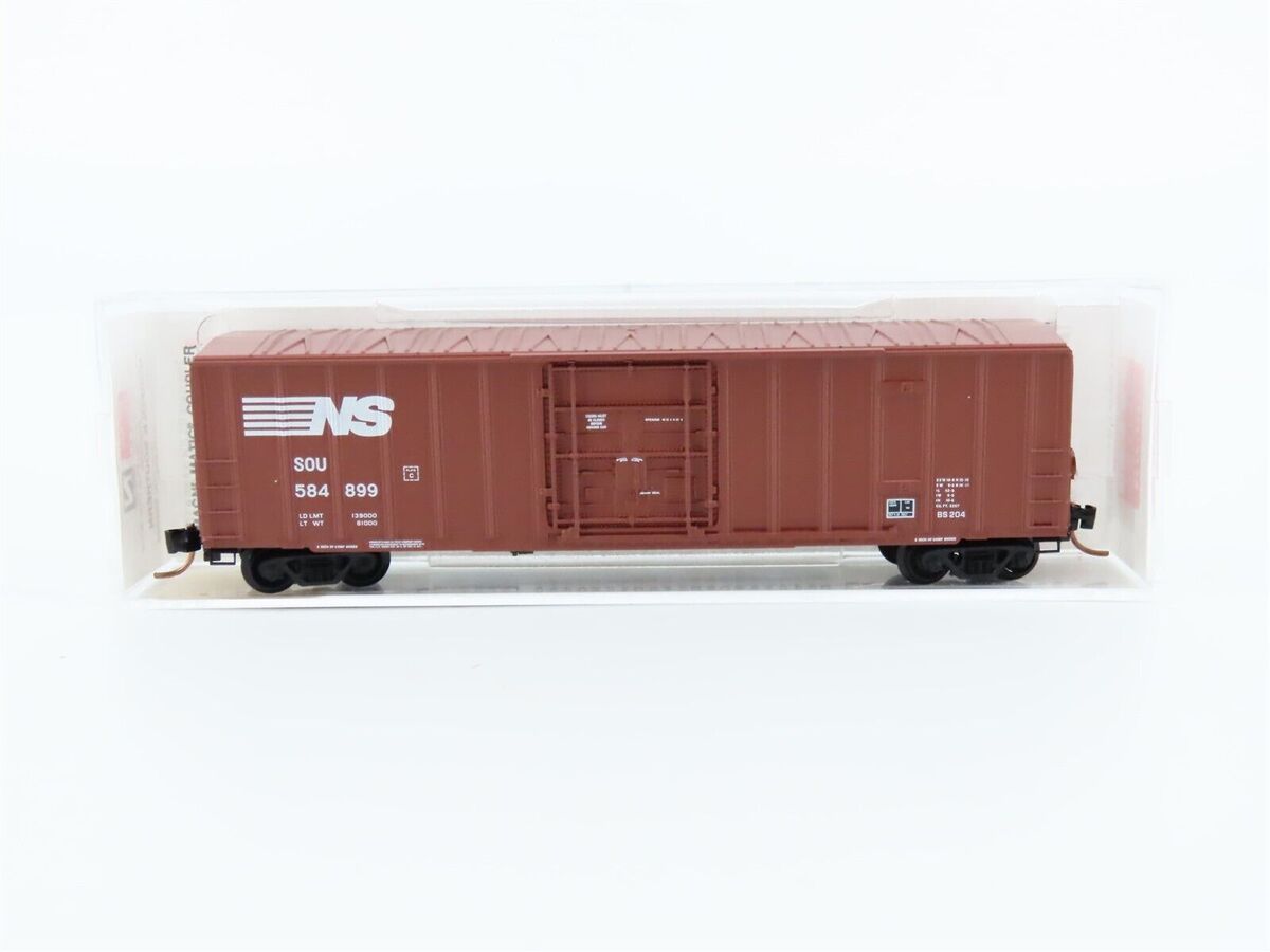 Micro-Trains 02700230 N Norfolk Southern 50' Plug Door Rib Side Boxcar #584899