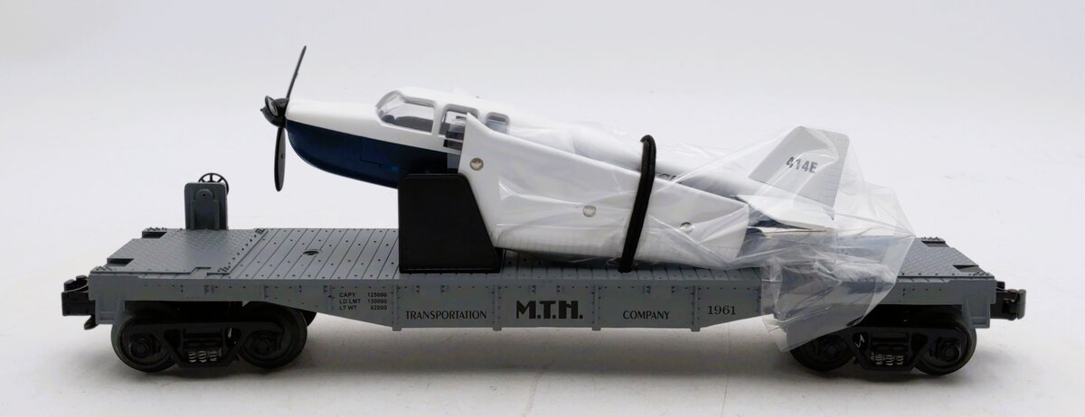 MTH 30-7672 O MTH Flatcar w/Airplane #1961 LN/Box