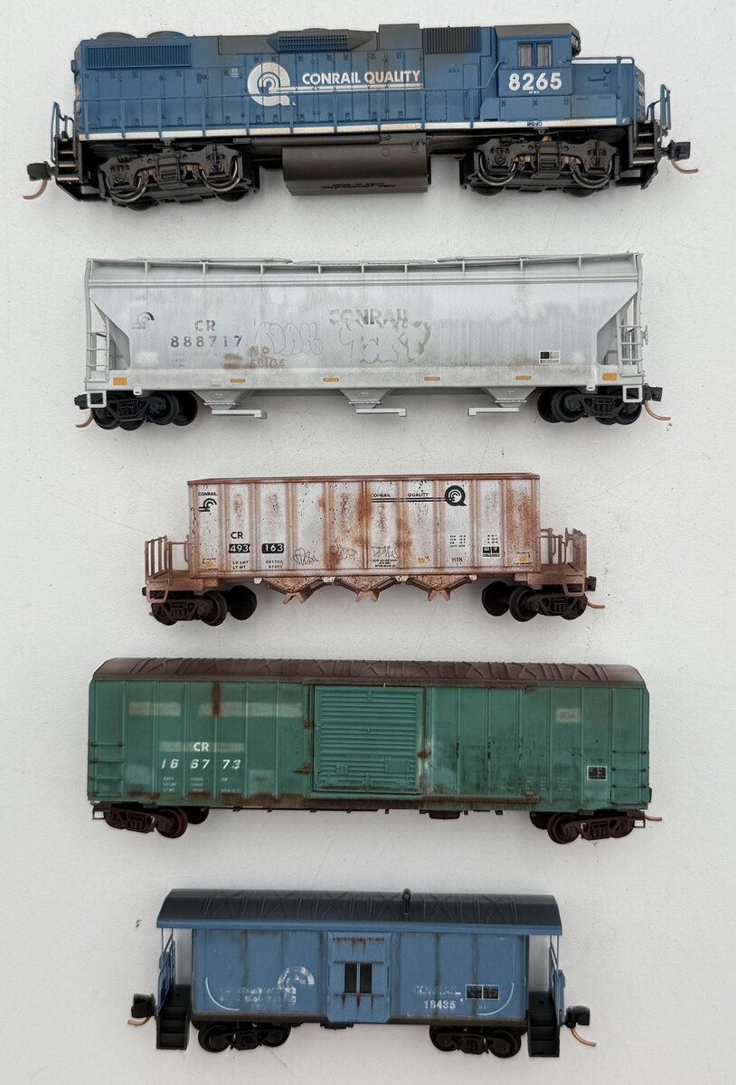 Micro-Trains 99301650 Conrail Weathered N Gauge Train Set