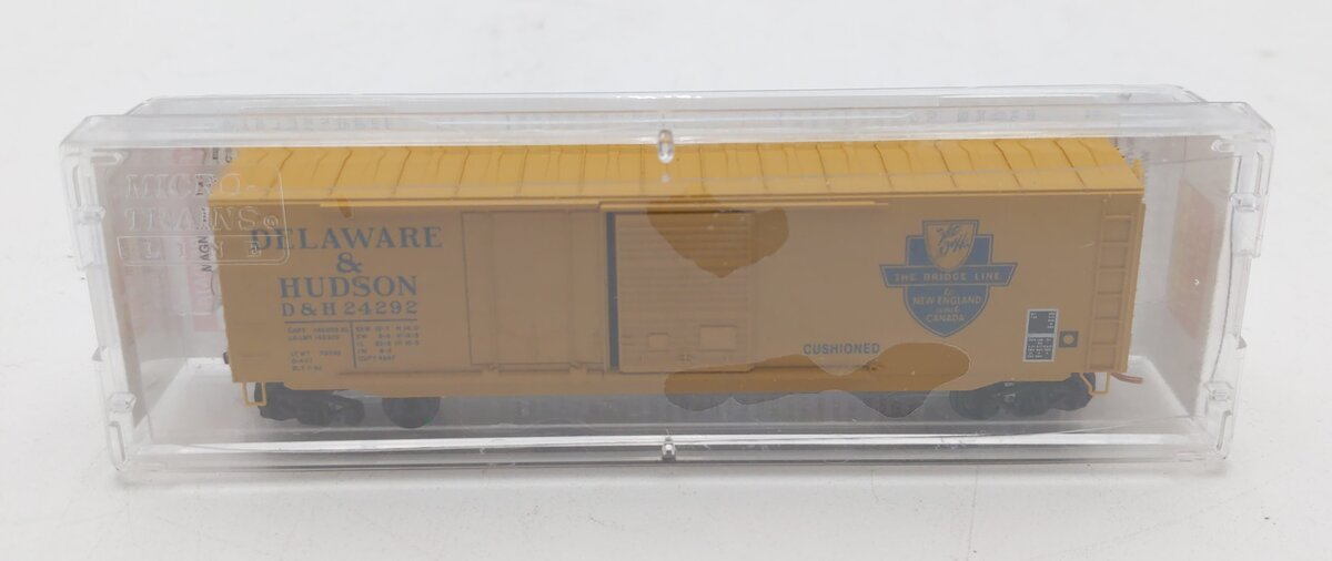 Micro-Trains 07600020 N D&H 50' Plug Door Boxcar w/o Roofwalk #24292 LN/Box