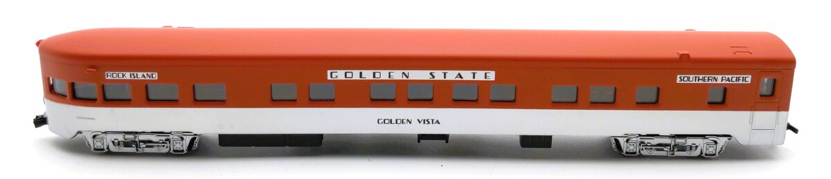 IHC 48103 HO Southern Pacific Golden Vista Smooth Side P.S. Observation Car