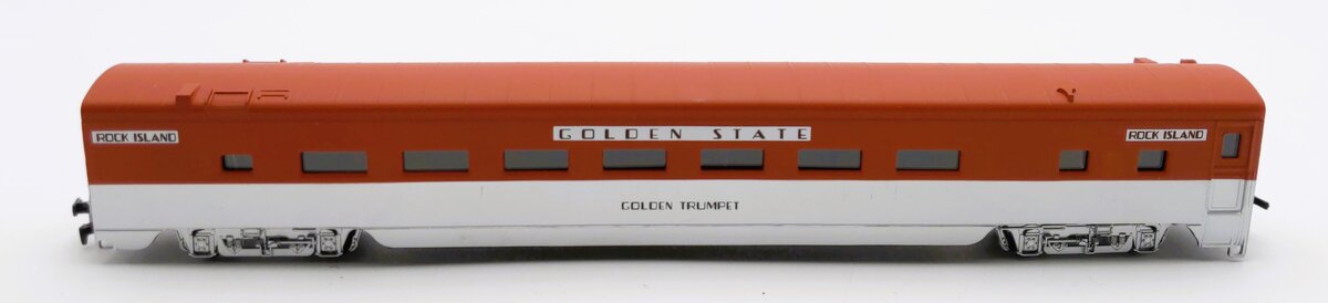 IHC 48101 HO Rock Island Golden Trumpet Smooth Side P.S. Passenger Coach