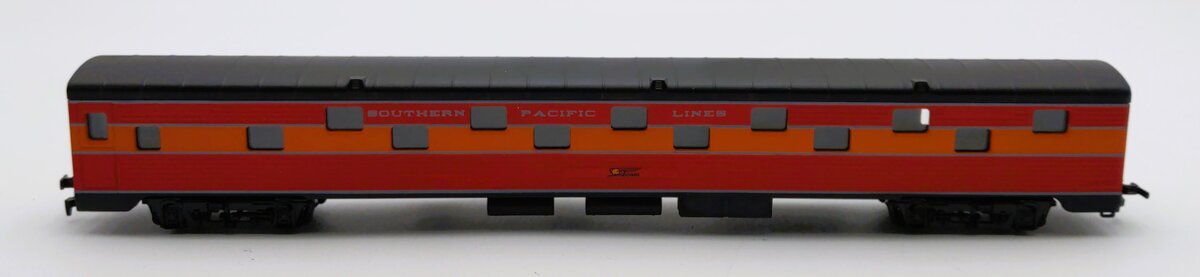 IHC 47396 HO Southern Pacific Sunbeam Corrugated Side Duplex Sleeper Car