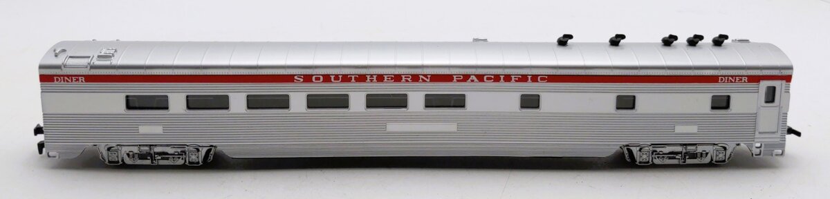 IHC 47952 HO Southern Pacific Corrugated Side Diner Car