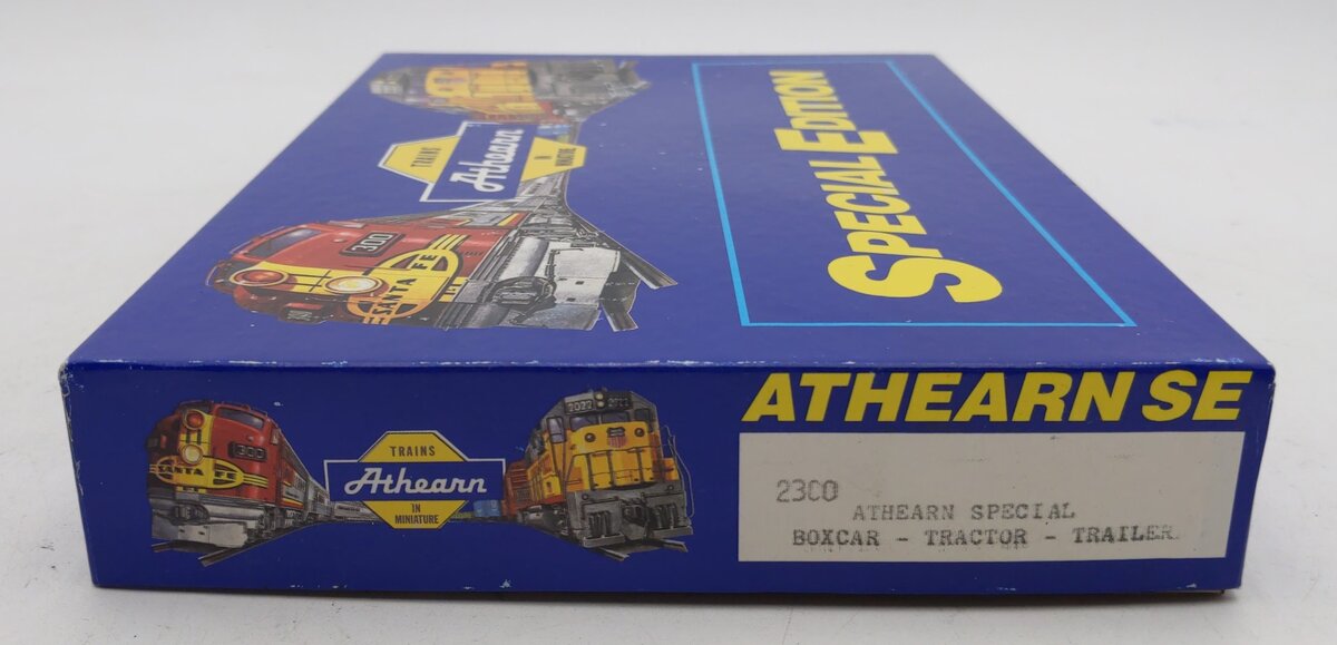 Athearn 2300 HO Special Edition Boxcar w/Tractor Trailer Kit (Set of 3)