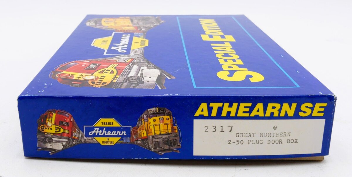 Athearn 2317 HO Great Northern 50' Plug Door Boxcar Kit (Set of 2) #36905, 36982