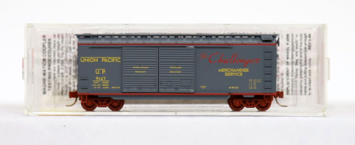 Micro-Trains 02300230 N Union Pacific 40' Standard Double Door Boxcar #9147 LN/Box