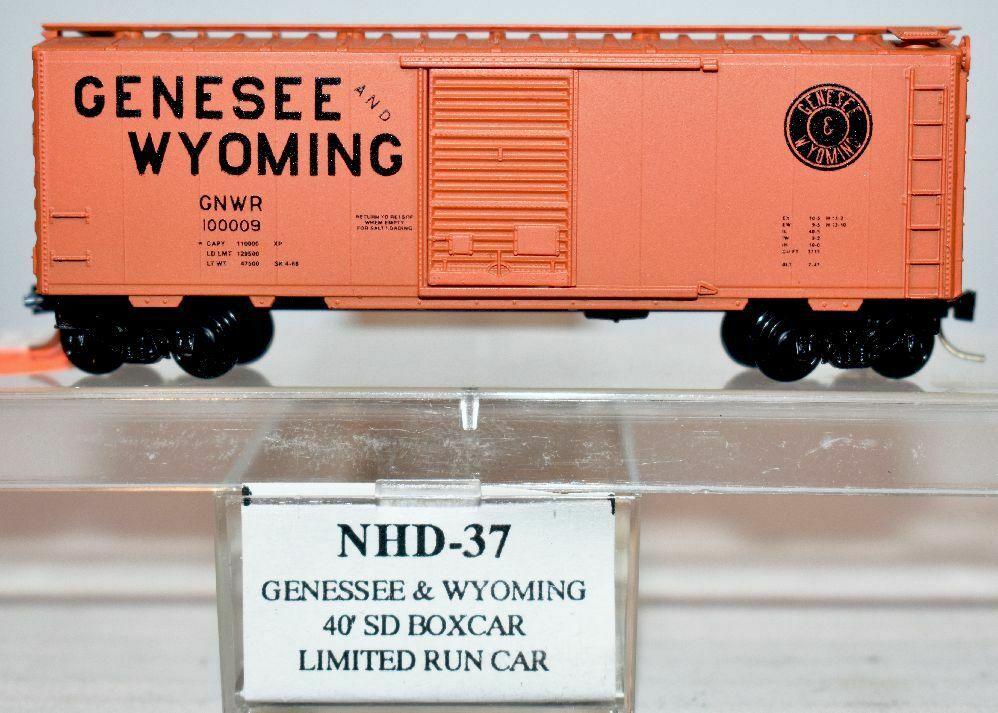 Micro-Trains 100009 N Genesee & Wyoming Boxcar