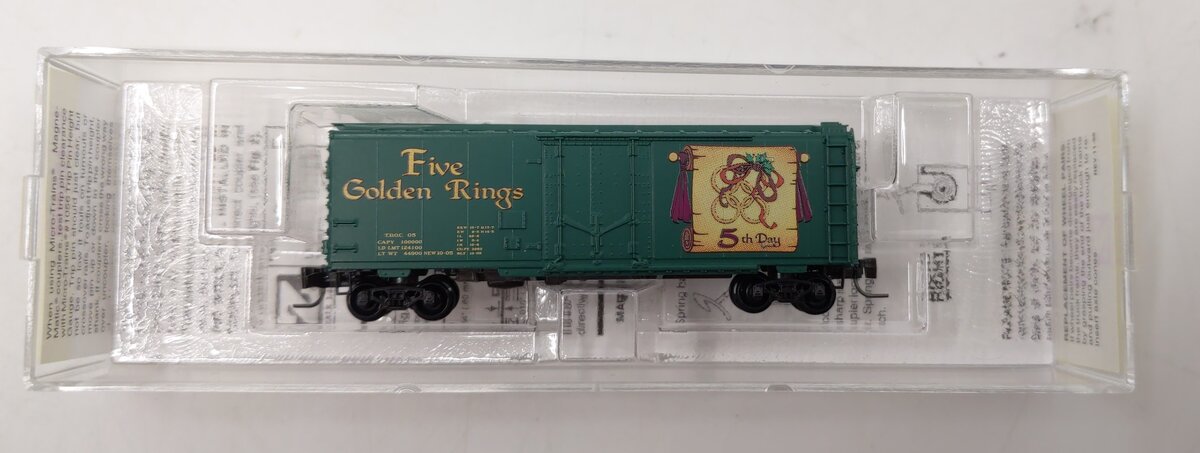 Micro-Trains 50200350 Z Twelve Days of Christmas 'Five Golden Rings' Boxcar LN/Box