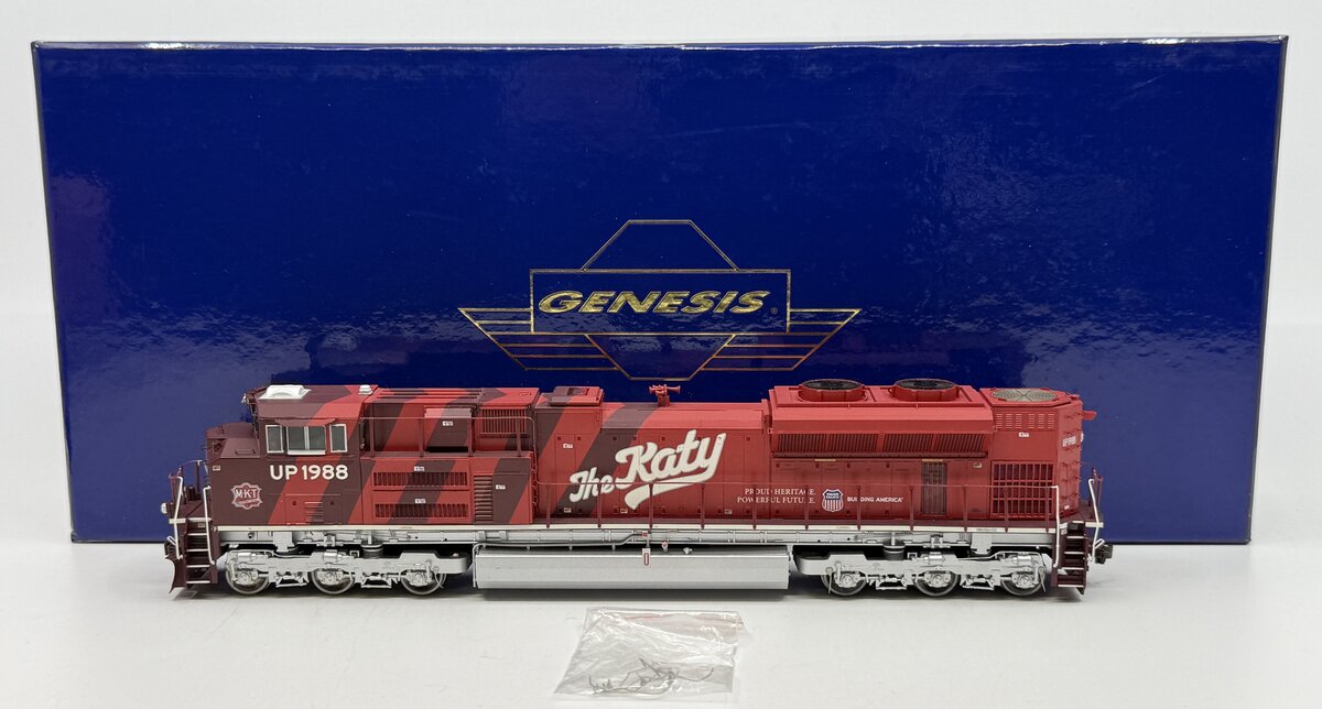 Athearn G68637 HO Union Pacific SD70ACe Diesel Locomotive #1988 w/DCC & Sound