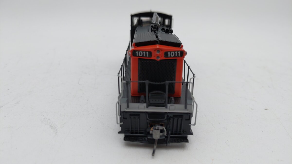 Rapido Trains 10509 HO Canadian National GMD-1 6-Axle Version #1011