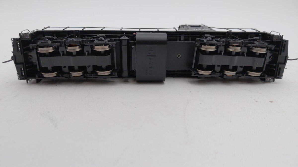 Rapido Trains 10509 HO Canadian National GMD-1 6-Axle Version #1011
