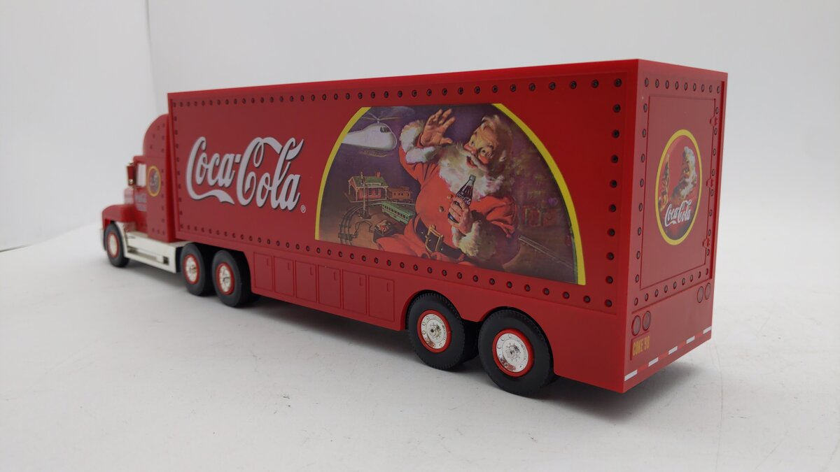 Coca-Cola 29568 1998 Holiday Caravan Truck Battery Operated Lights