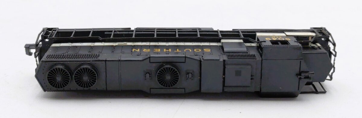 BevBel/Life Like 17001 N Southern GP-38 Diesel Locomotive EX/Box