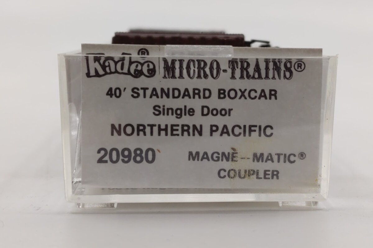 Micro-Trains 02000980 N Northern Pacific 40' Standard Single Door Boxcar #27588 LN/Box