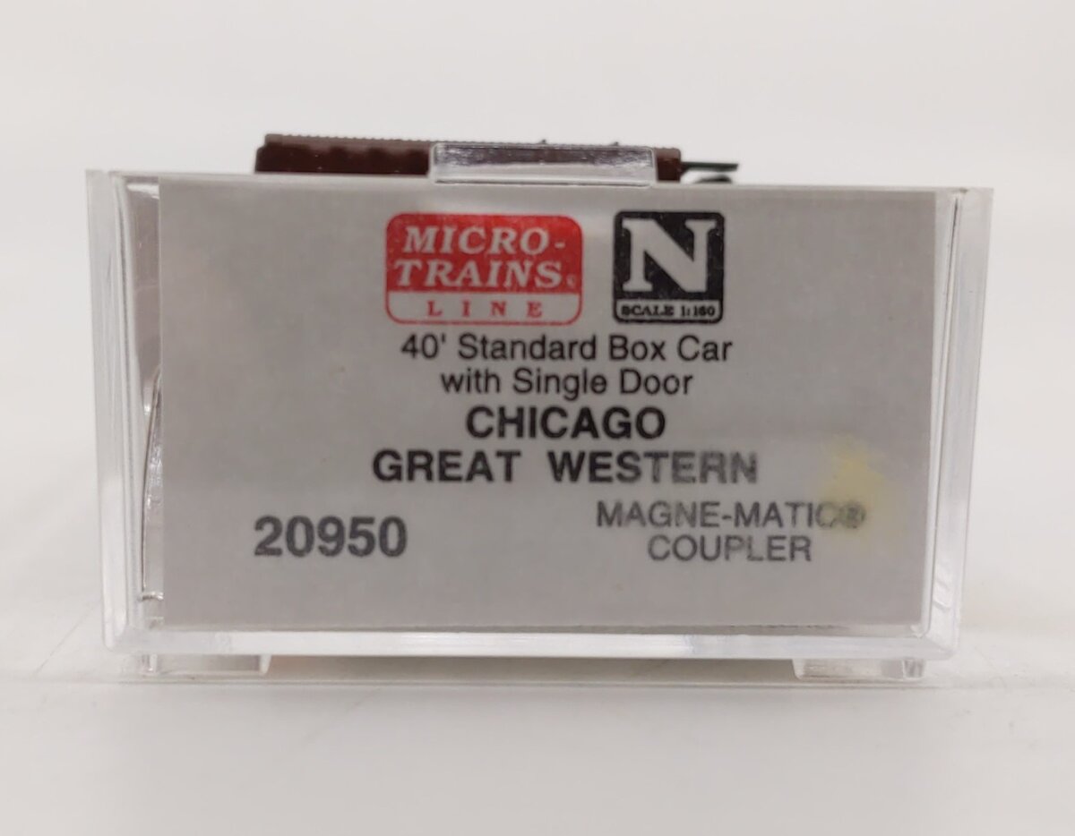 Micro-Trains 02000950 N CGW 40' Standard Single Door Boxcar #90017