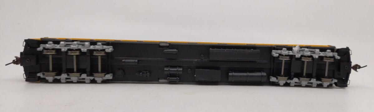 Bachmann 13805 HO Union Pacific 72' Heavyweight Observation Car #1503