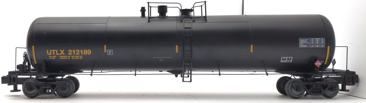 Lionel 6-85081 O UTLX 30K Tank Car with Freight Sounds #212189