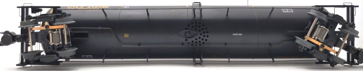 Lionel 6-85081 O UTLX 30K Tank Car with Freight Sounds #212189