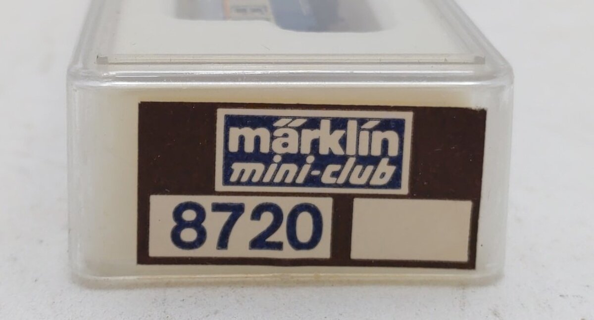 Marklin 8720 Z DB First Class Express Coach Car LN/Box