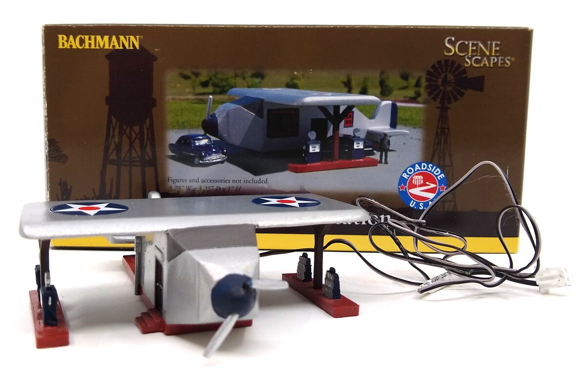Bachmann 35251 N Assembled Airplane Gas Station Roadside U.S.A. Building