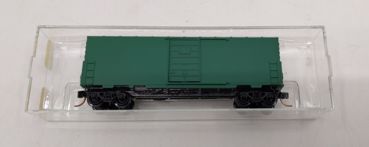 Micro-Trains 02400000 N Undercorated 40' Standard Single Door Boxcar
