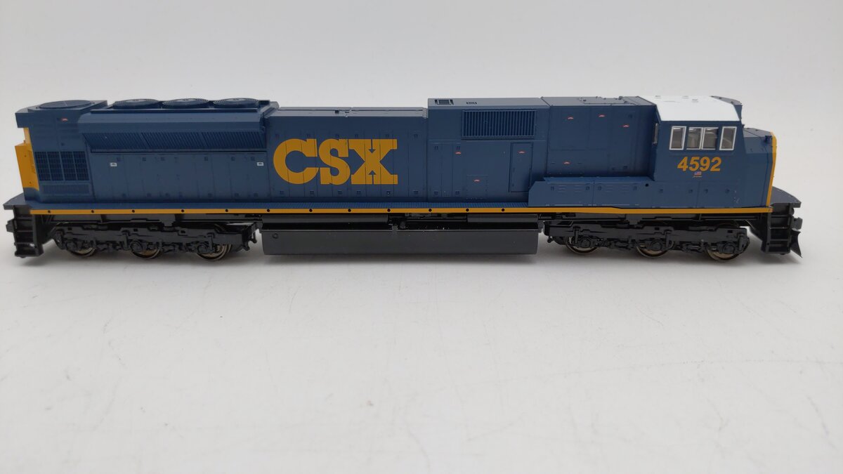 Kato 376372LS HO CSX EMD SD80MAC #4592 w/LokSound/DCC