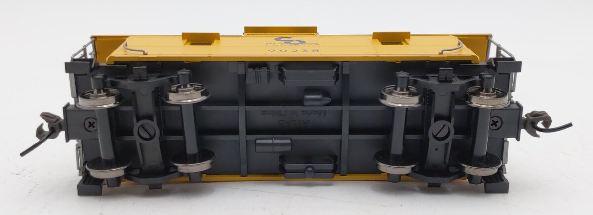 Atlas 949 HO Scale C&O Caboose #90238