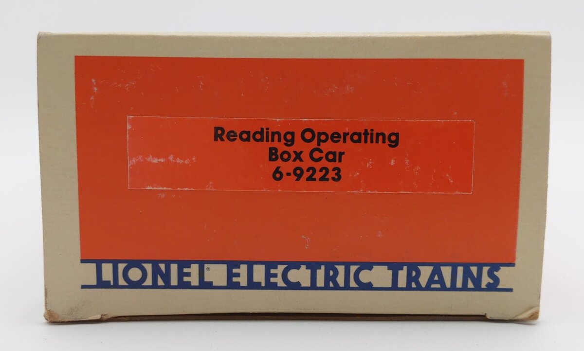 Lionel 6-9223 O Gauge Reading Operating Boxcar LN/Box